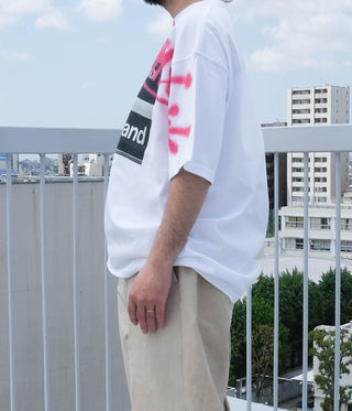 Media 9